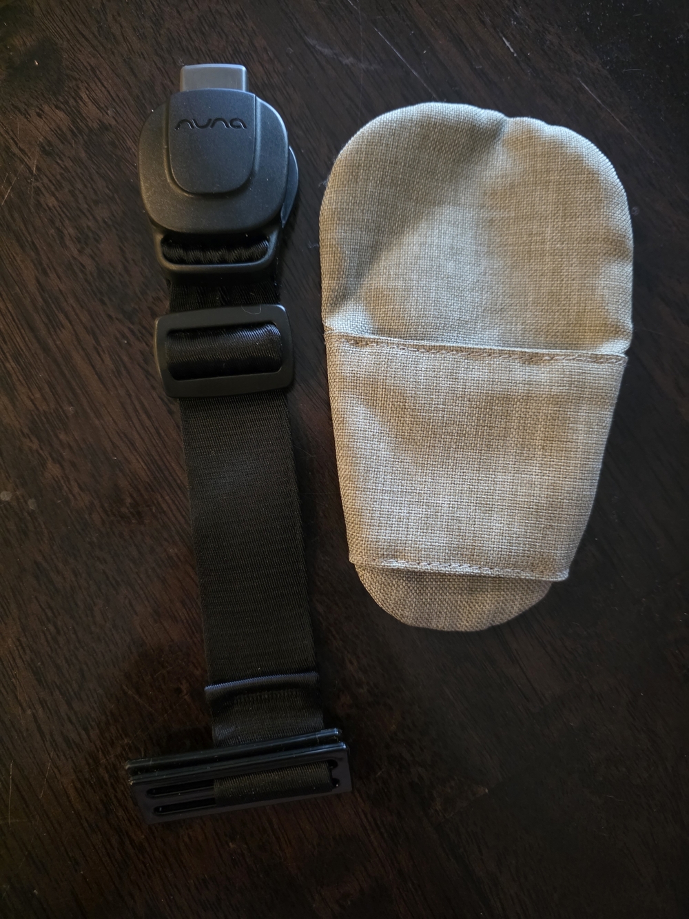 Nuna TRVL Buckle Strap with Hazelwood  Fabric Pocket Padding